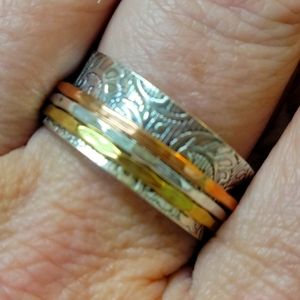 925 Sterling silver spinner ring/ fidget ring size 11. New.